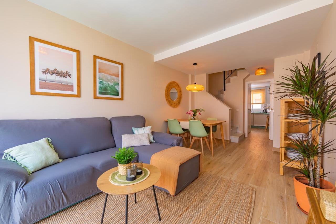 Beachfront, Pool, Terrace, Garage & Fibre Internet Tarifa Bagian luar foto