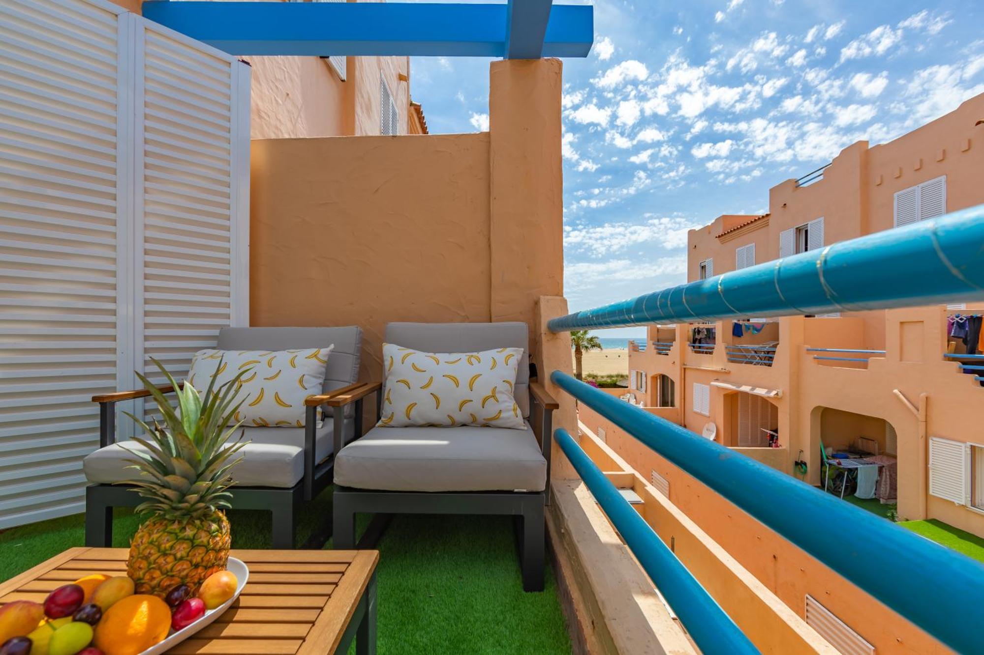 Beachfront, Pool, Terrace, Garage & Fibre Internet Tarifa Bagian luar foto